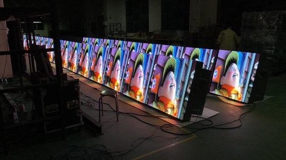 DIP 10mm صفحه نمایش تبلیغاتی LED بزرگ در فضای باز SMD3535 320x160mm