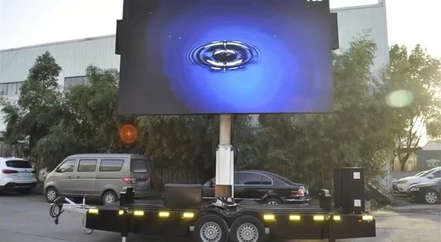 کامیون تبلیغاتی LED موبایل دیجیتال دیجیتال P6 P8 P10 1024x768mm Big